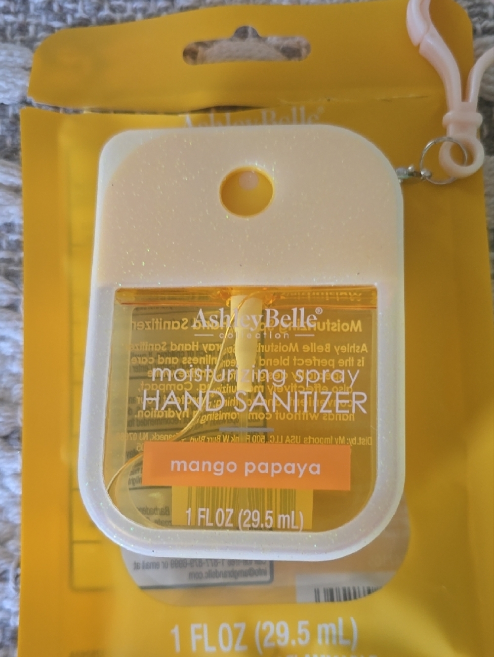 ASHLEY BELLE. Moisturizing Spray Hand Sanitizer - Peach & Mint Case - Picture 2 of 3